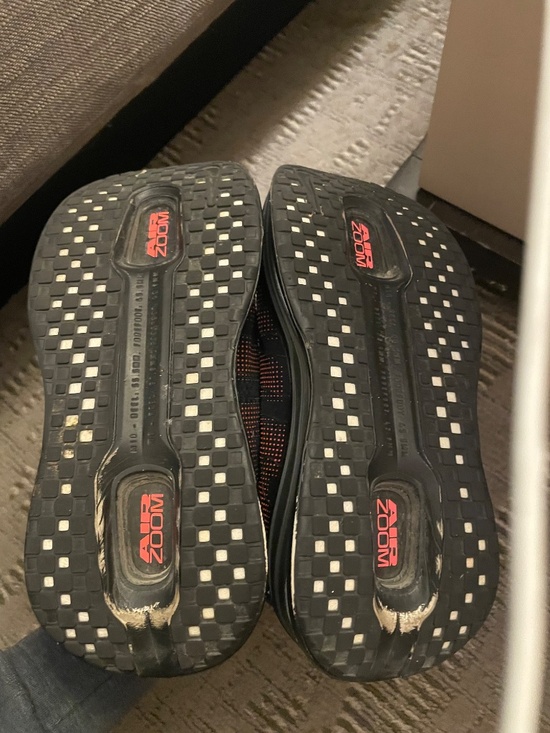Cut in half: Nike Vomero Premium Review (2025) | RunRepeat Nike Vomero Premium
